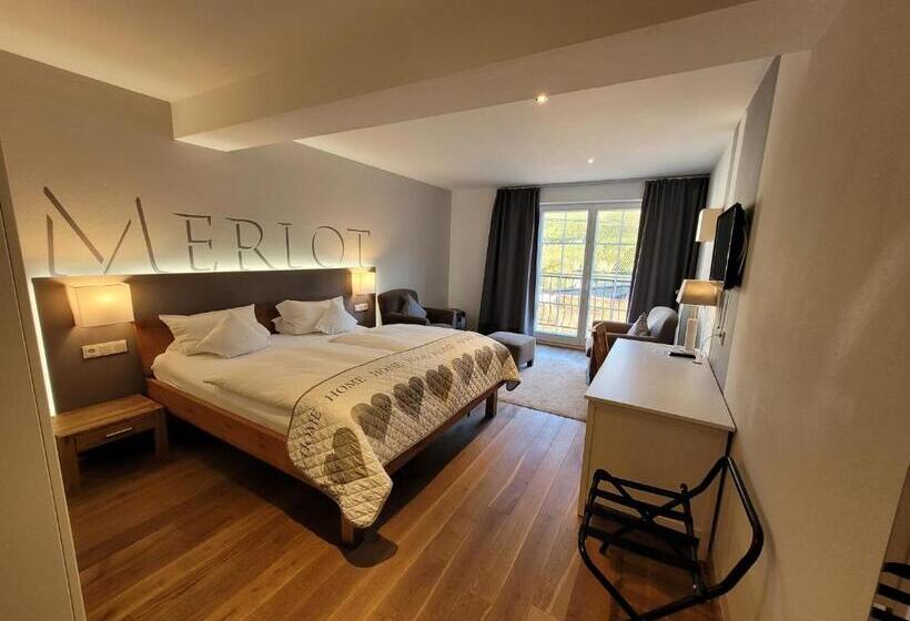 ホテル Weingut Lehnert Veit Guts