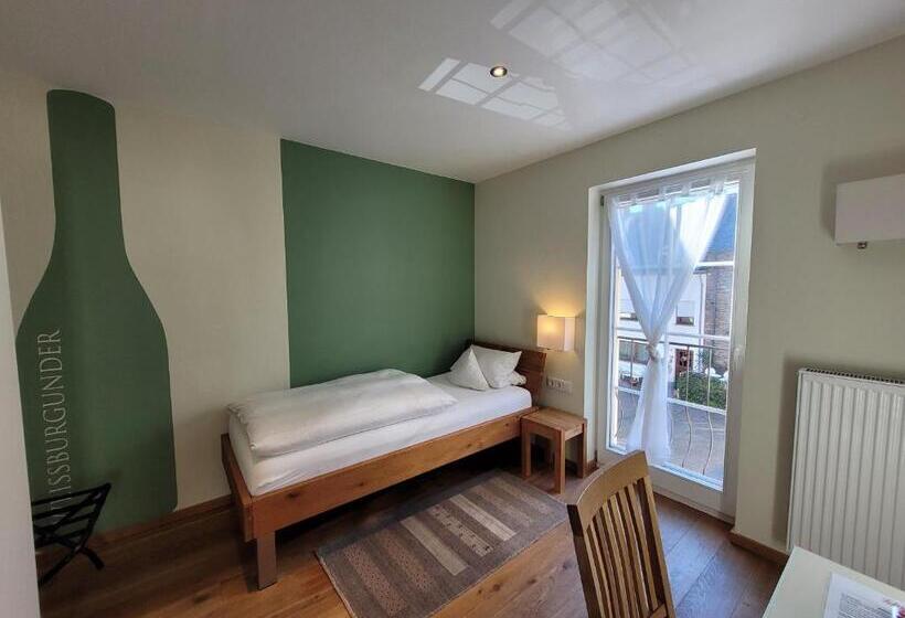 ホテル Weingut Lehnert Veit Guts