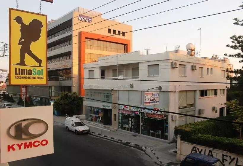 Auberge Lima Sol House