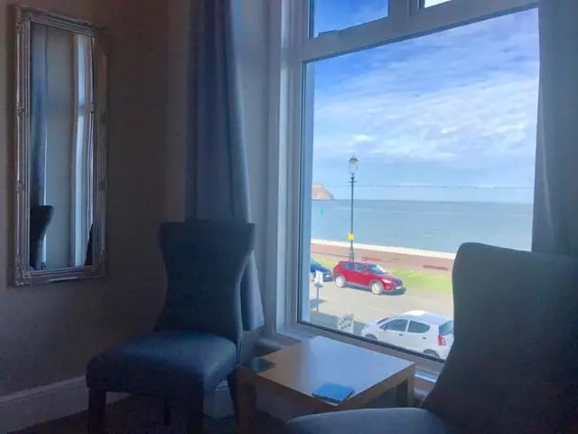 تختخواب و صبحانه Bromwell Court