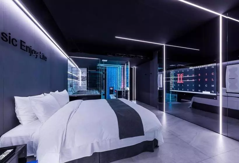 If Motel In Fashion