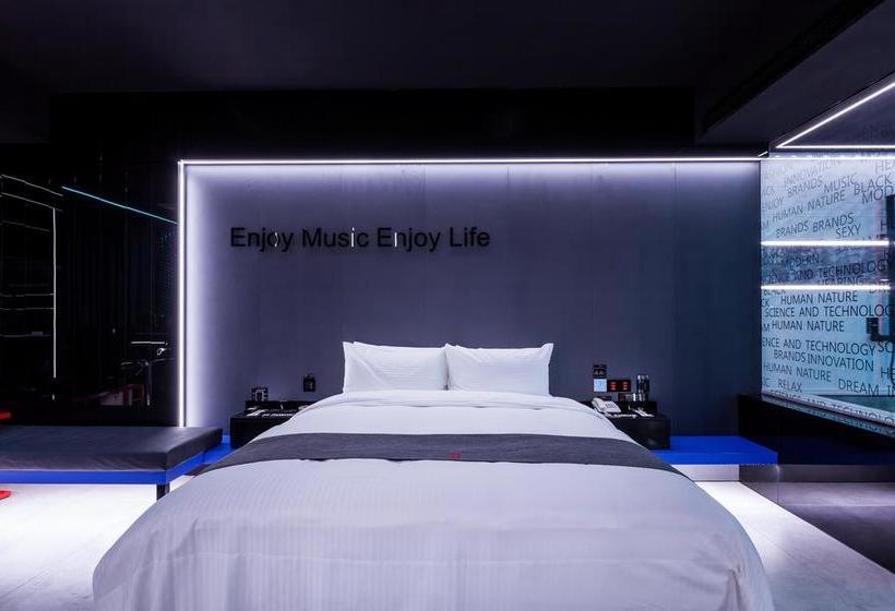 If Motel In Fashion