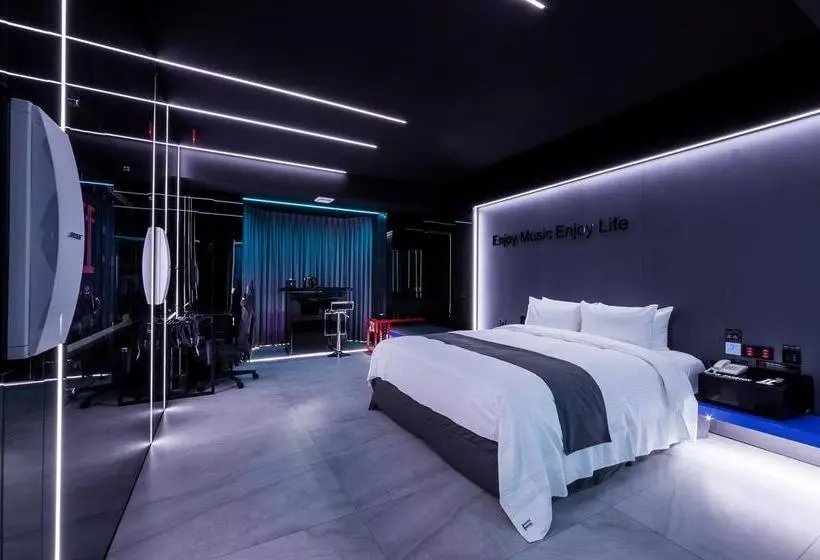 If Motel In Fashion
