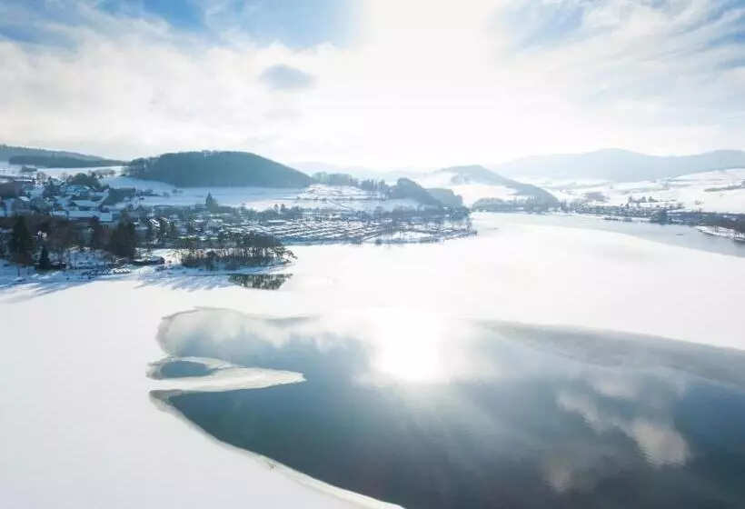 Göbel S Seehotel Diemelsee