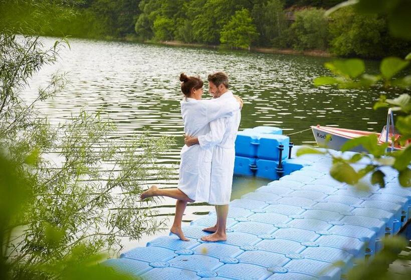 Göbel S Seehotel Diemelsee