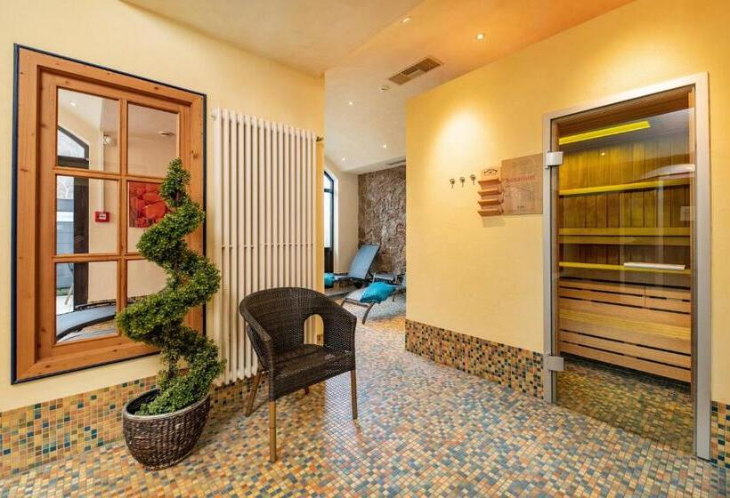 Göbel S Seehotel Diemelsee