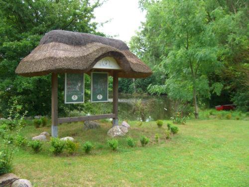 ホテル Alt Wittower Krug