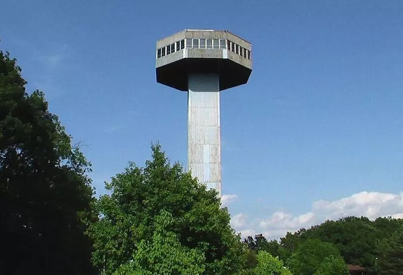 Hotelli Berggasthof Bayernturm