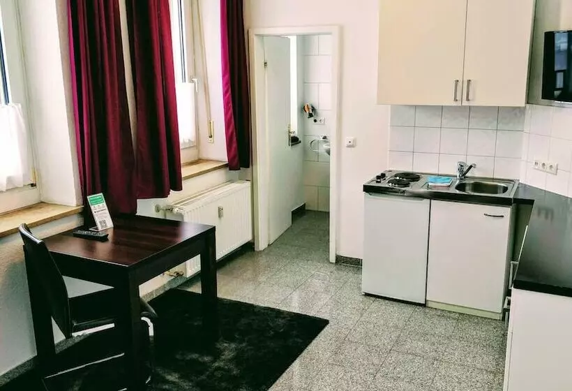 ホテル Boardinghouse   Stadtvilla Budget
