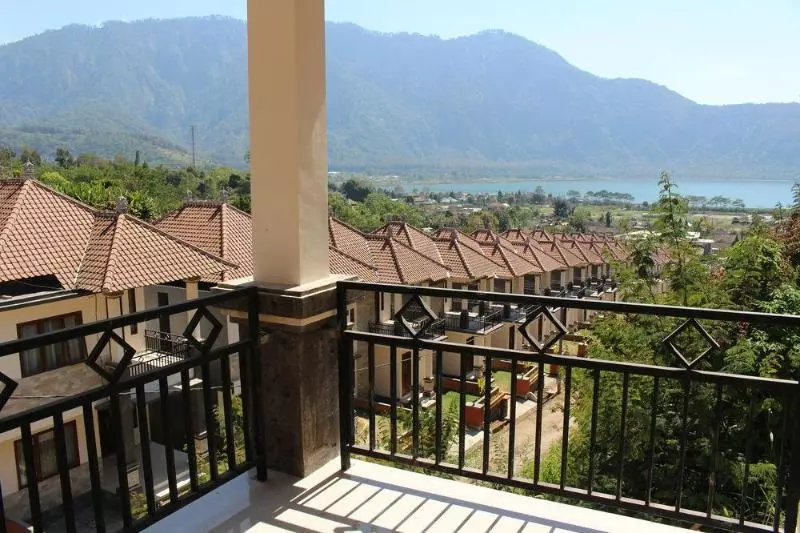 Clv Hotel & Villa