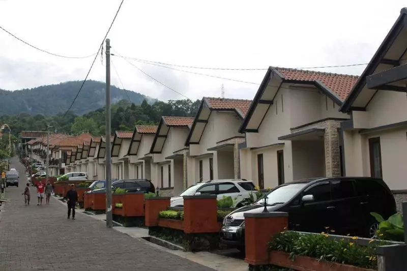 Clv Hotel & Villa