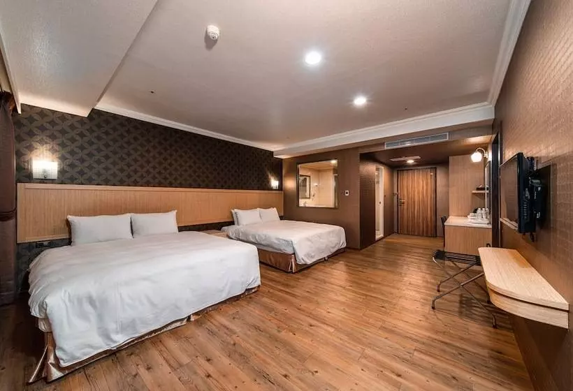 Fish Hotel Pingtung