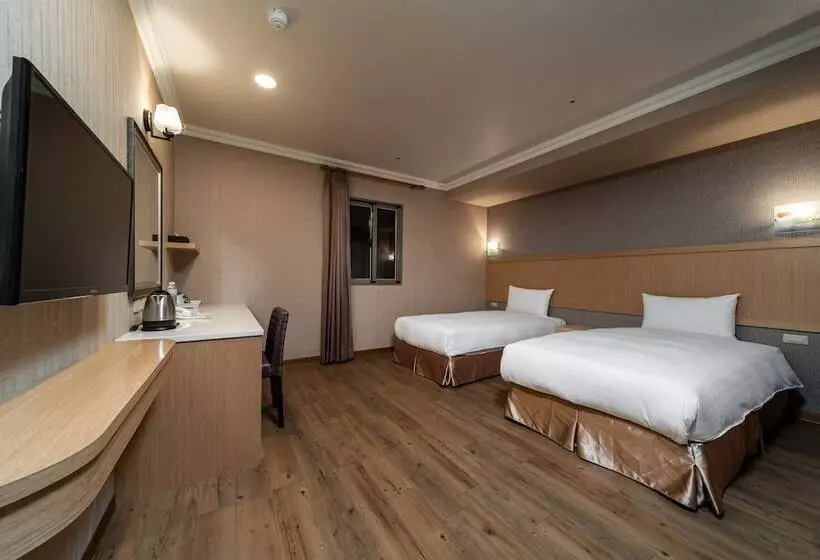 Fish Hotel Pingtung