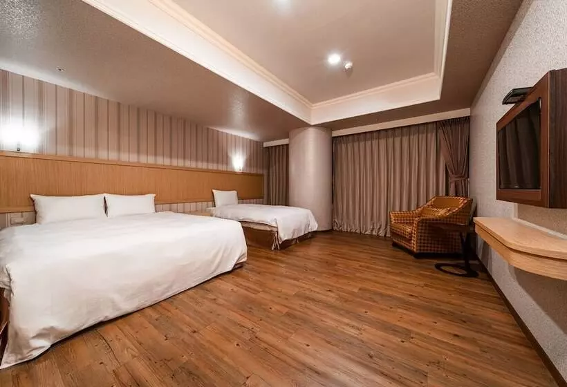 Fish Hotel Pingtung