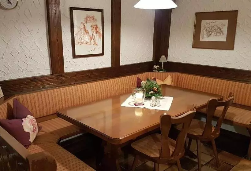 ホテル Haus Am Berg