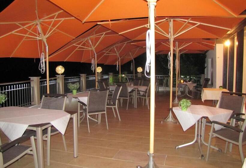 בית מלון כפרי Haus Am Berg