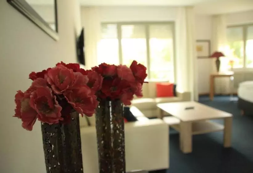 ホテル Garni Lindenstraße