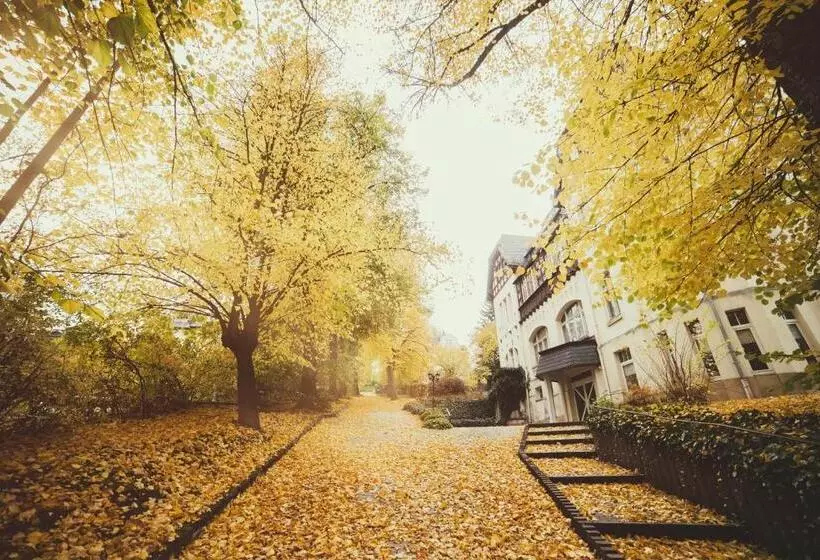 Hotelli Pension Vesta