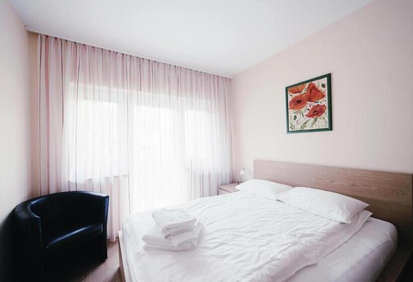 فندق Pension Vesta