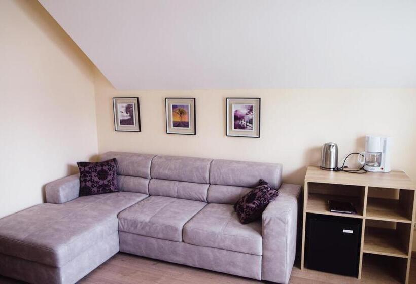 فندق Pension Vesta