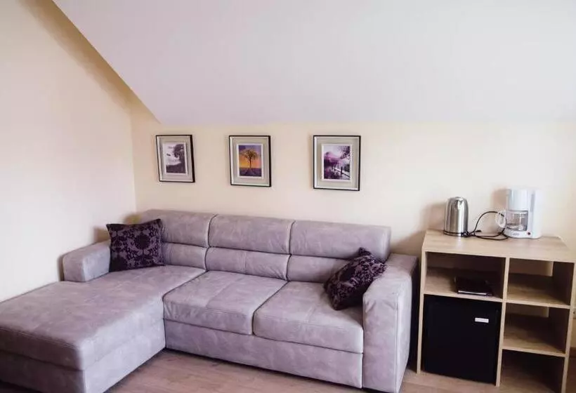 Hotelli Pension Vesta