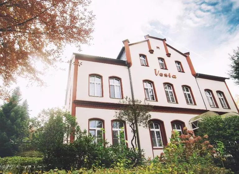 Hotelli Pension Vesta