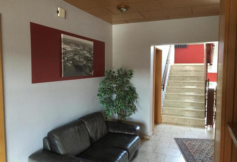 Отель Restaurant Conni