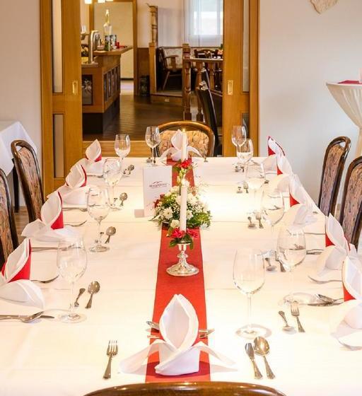 Отель Restaurant Conni