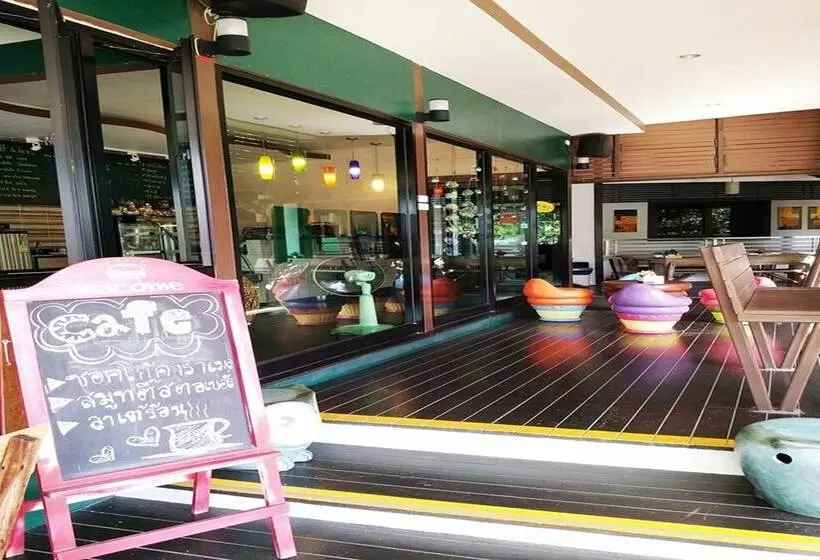 هتل Usabai Park Resort