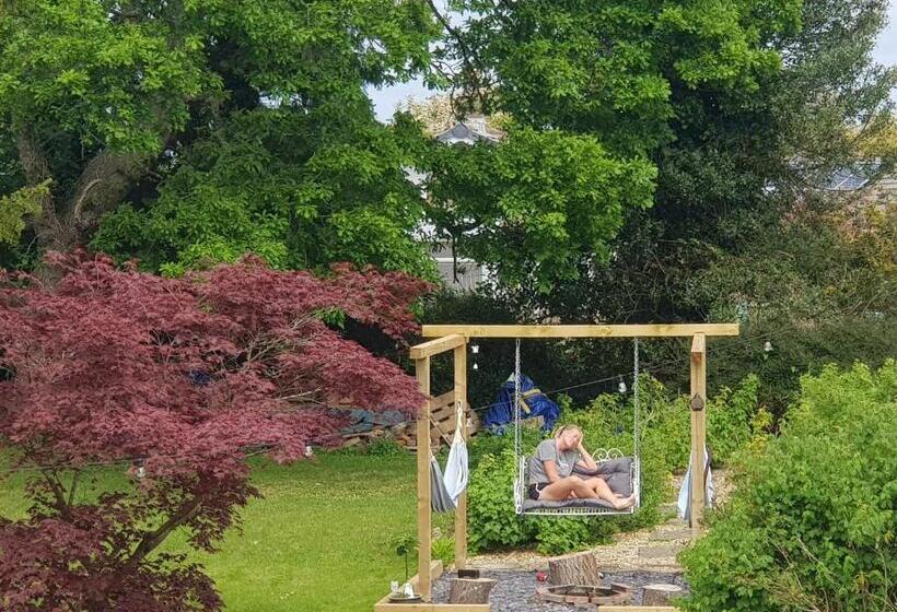 Kingsmede Bed & Breakfast