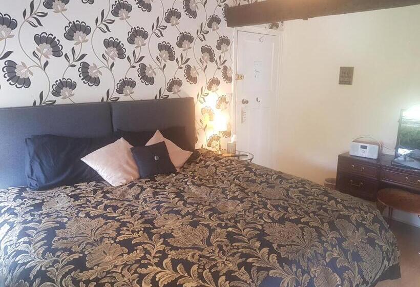 Kingsmede Bed & Breakfast