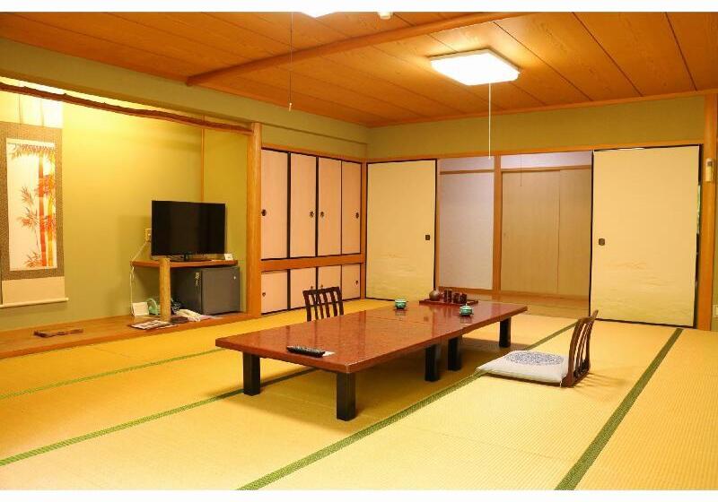 Ryokan 吉野荘湯川屋 Yoshinosou Yukawaya