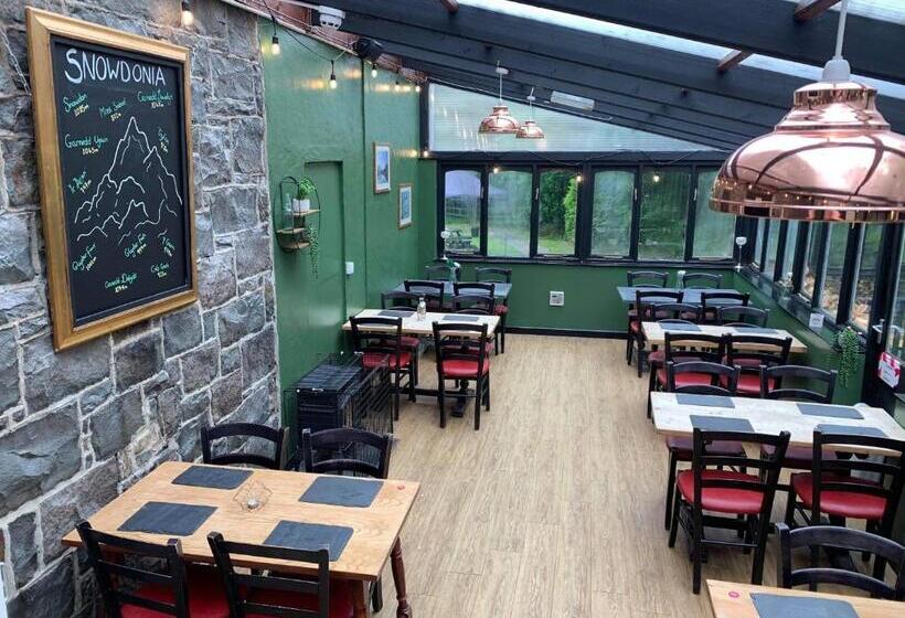 Ostello The Heights Bunkhouse