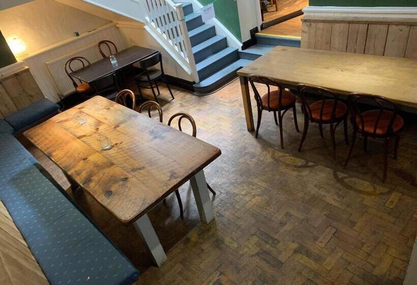 Ostello The Heights Bunkhouse