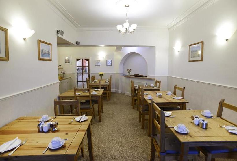 تختخواب و صبحانه Blantyre Guest House