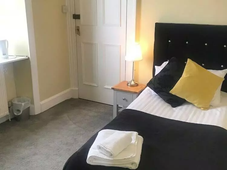 Aamiaismajoitus (B&B) Broom Lodge