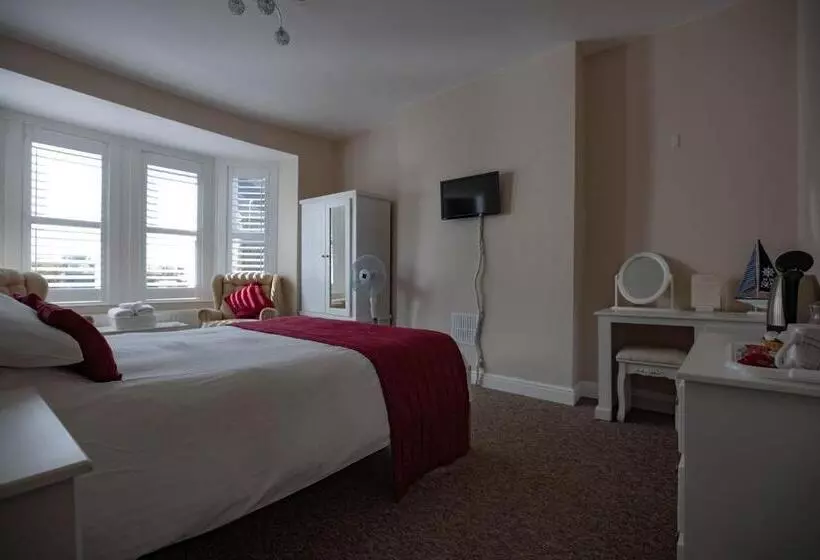 Aamiaismajoitus (B&B) Claremont Guesthouse
