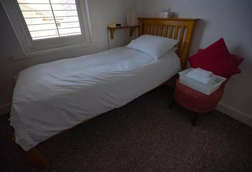 Aamiaismajoitus (B&B) Claremont Guesthouse