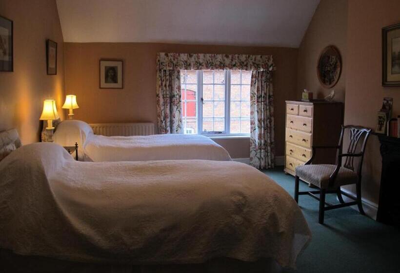 ベッドアンドブレックファースト Cotton Farm