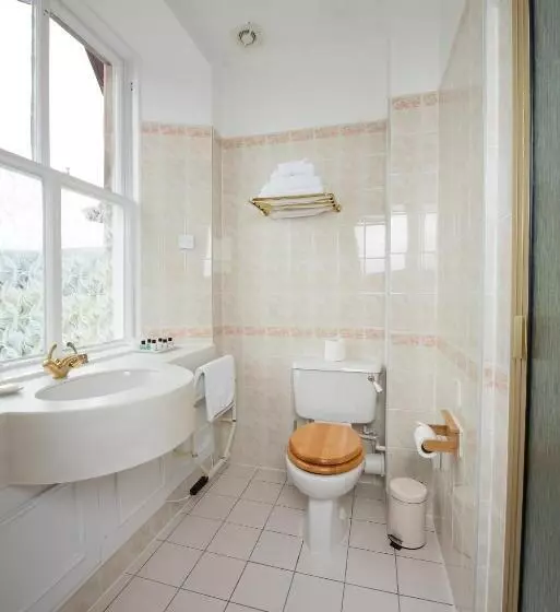 تختخواب و صبحانه Dall Lodge Country House