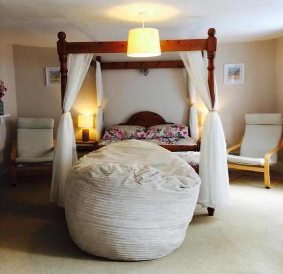 צימר Foye Old Exchange