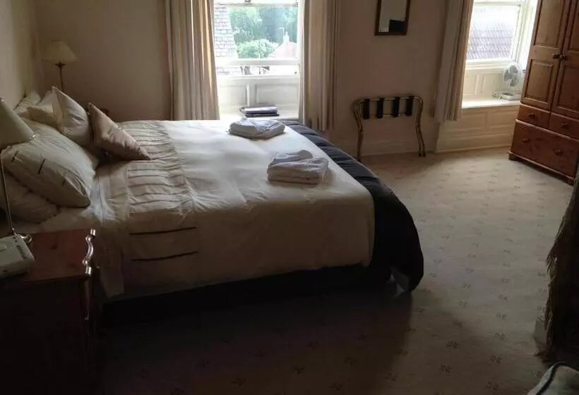 Aamiaismajoitus (B&B) Kirkgate House