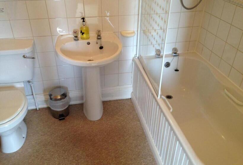 مبيت وإفطار Kirkgate House