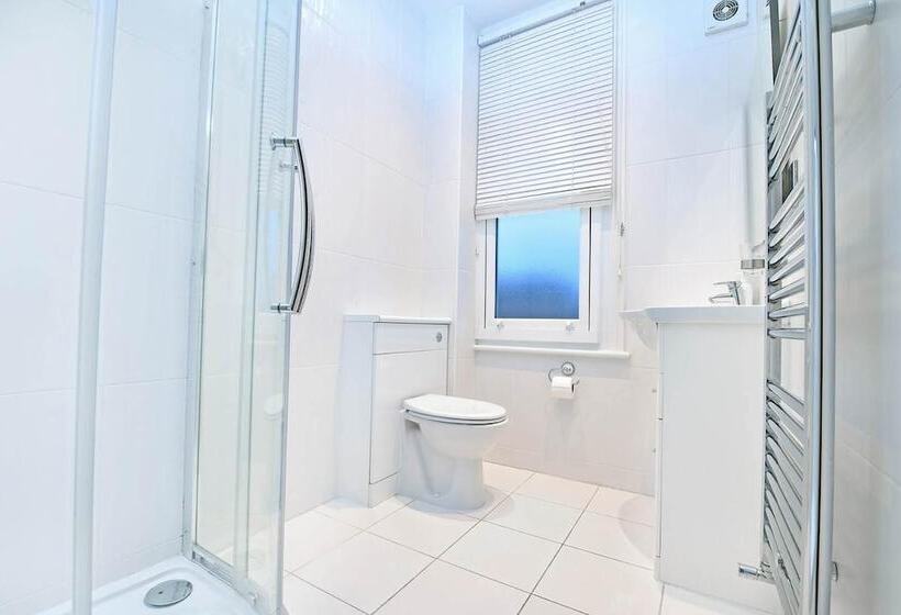 مبيت وإفطار Linhill Guest House