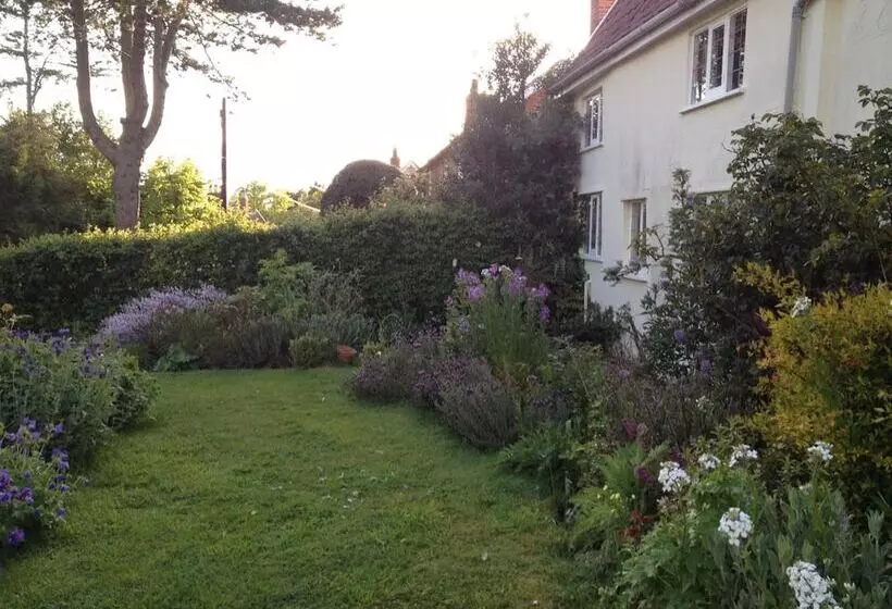Bed and Breakfast Mulleys Cottage