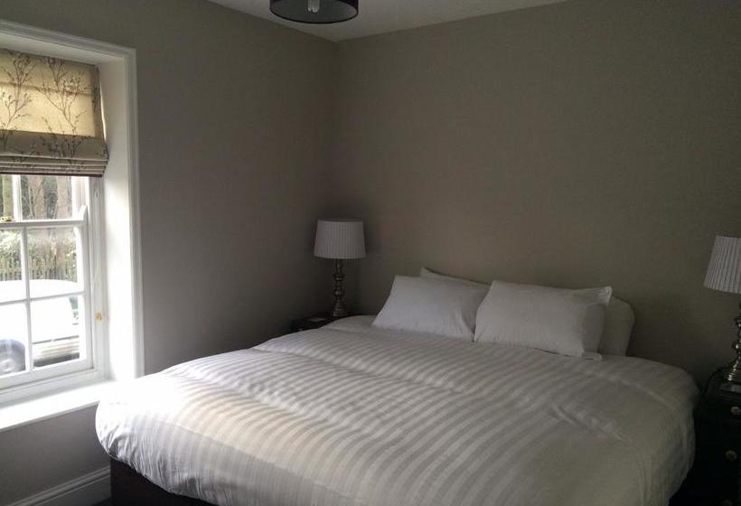 ベッドアンドブレックファースト The Boathouse