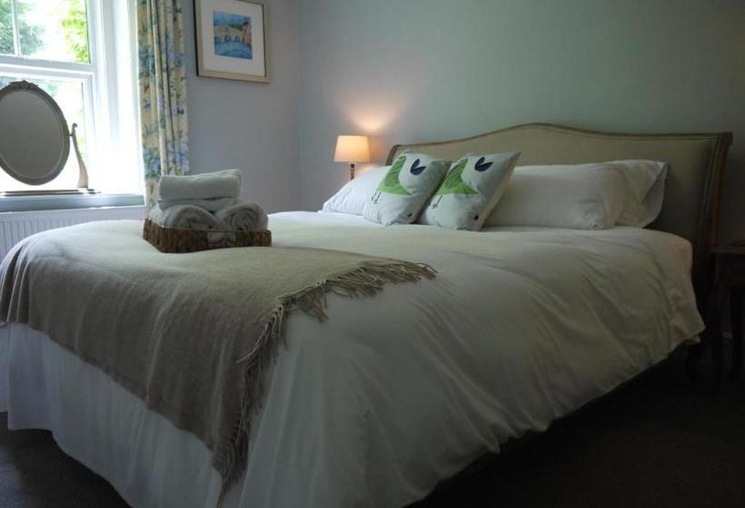 ベッドアンドブレックファースト Three Ivy Cross