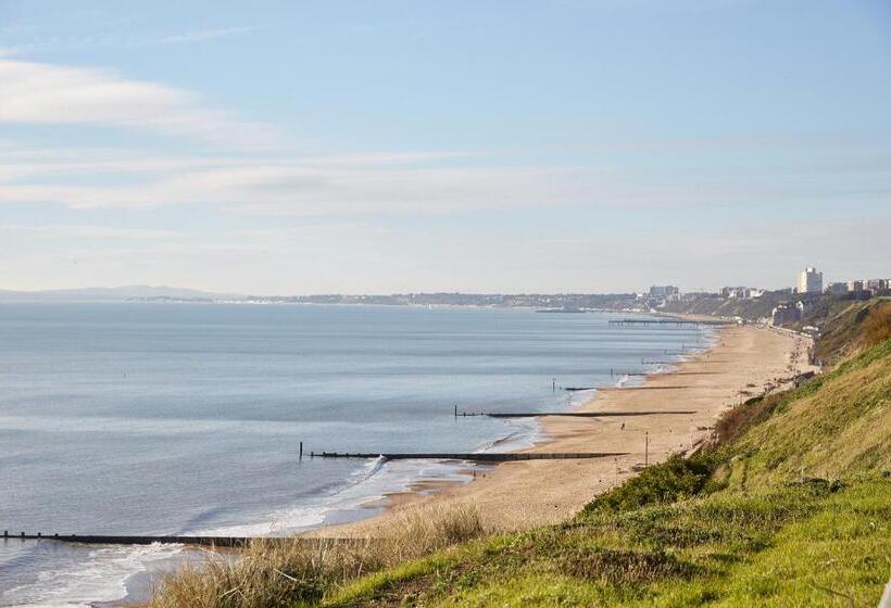 ホテル The Spyglass & Kettle By Greene King Inns