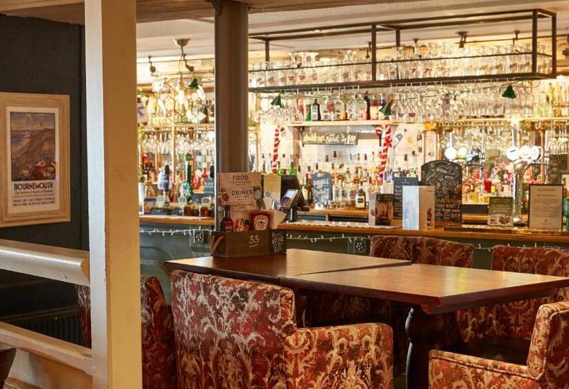 ホテル The Spyglass & Kettle By Greene King Inns