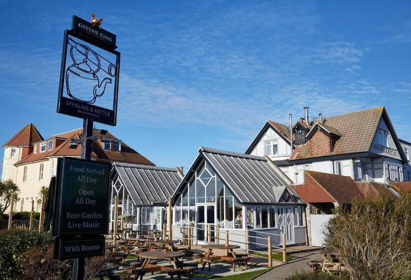 ホテル The Spyglass & Kettle By Greene King Inns